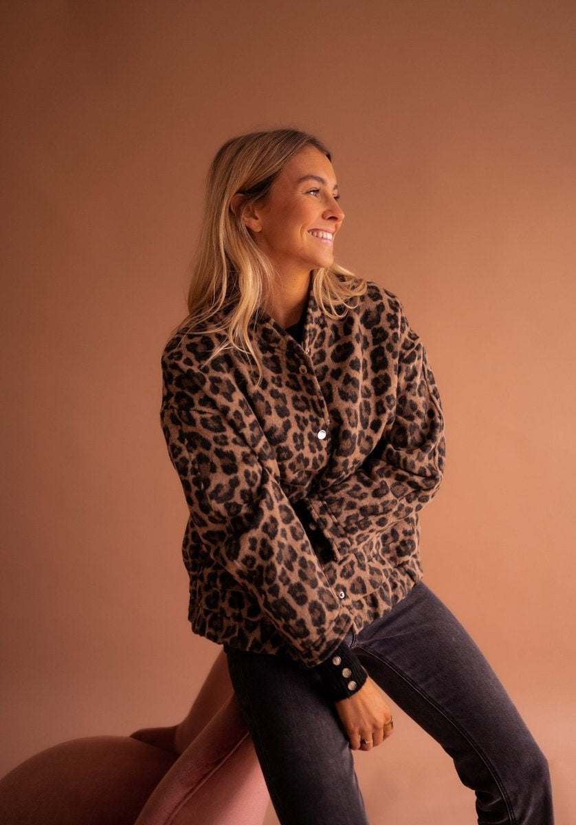 Amy | Women's Leopard Print Quilted Jacket Oversized Button Up