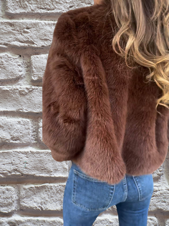 Mackenzie | Women's Cropped Faux Fur Jacket Zip Up