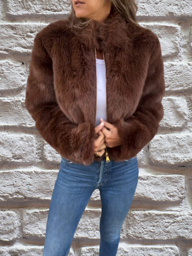 Mackenzie | Women's Cropped Faux Fur Jacket Zip Up