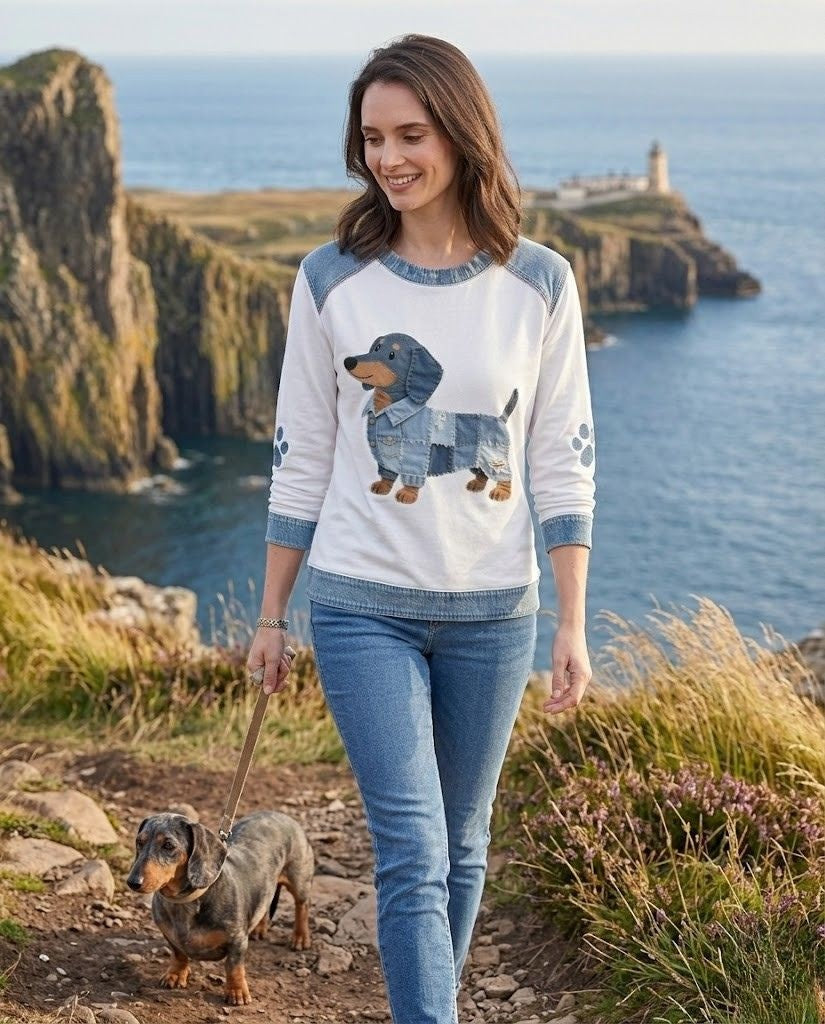 Zoey | Women's Dog Graphic Crewneck Sweatshirt